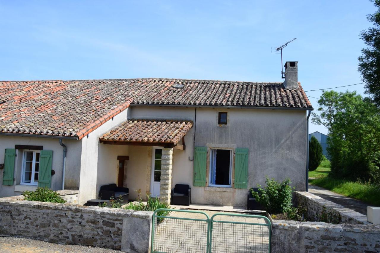 Maison Charismatique A Saint-Germier Avec Jardin Cloture. Exterior foto
